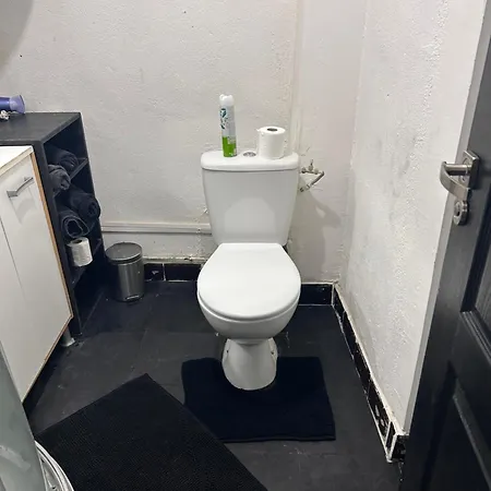 Rez-de-chaussee, Centre-ville Apartman